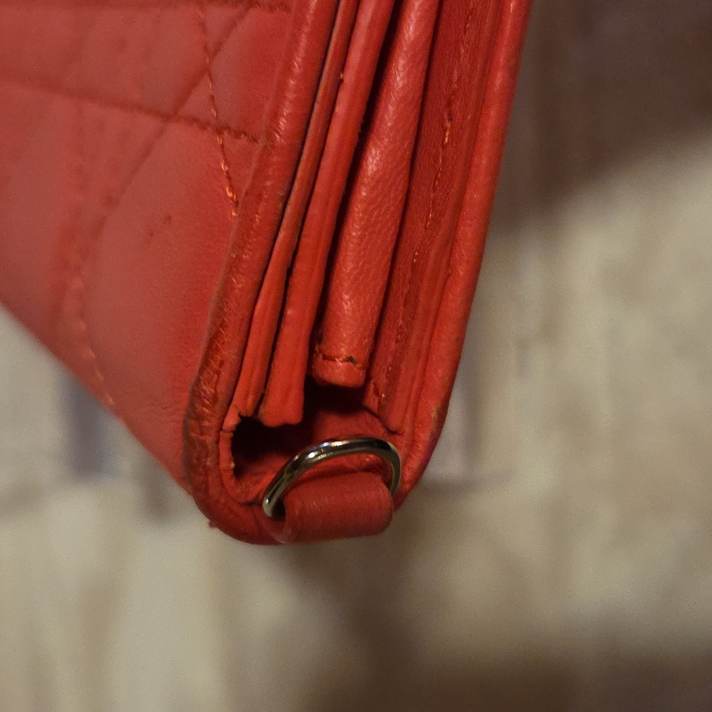 Dior Coral‎ Quilted Wallet - Picture 8 of 9